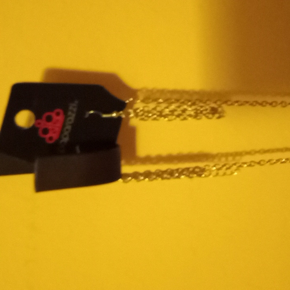 Necklace with earrings - Picture 2 of 4